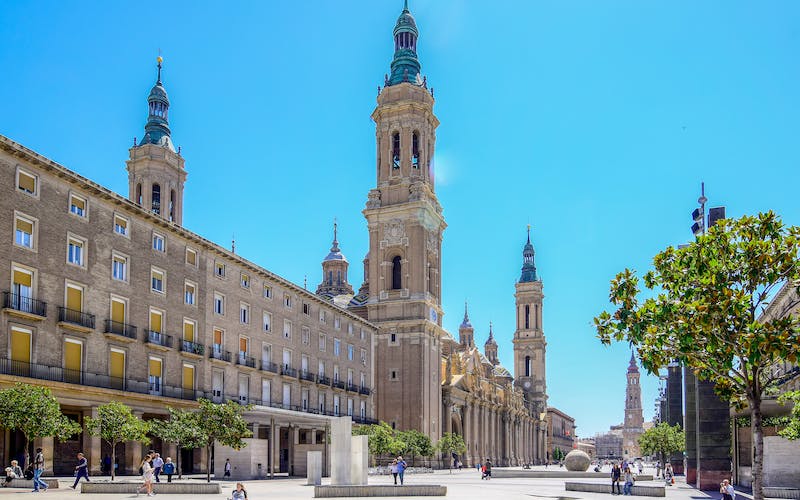 Religiøse søjler i Zaragoza